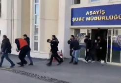 Kendilerini polis ve savcı olarak tanıtıp dolandırıcılık yapan 25 şüpheli tutuklandı