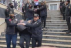 İstanbul'da aynı gün işlenen iki farklı cinayete ilişkin 15 şüpheli yakalandı