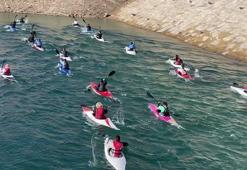 Baraj gölünde rafting; adrenalin parkurundan denge arenasına