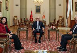 TBMM Başkanı Kurtulmuş, DEM Parti İmralı heyetini kabul etti
