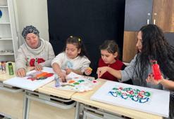 Gamze öğretmen, özel gereksinimli öğrencilerin hayatına dokunuyor