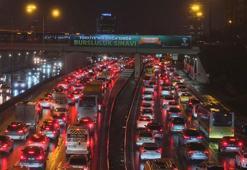İstanbul'da trafik yoğunluğu yüzde 90'a ulaştı