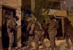 İzmir'de FETÖ operasyonu: 15 gözaltı