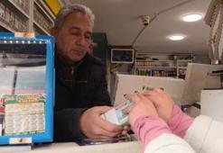 Yılbaşı öncesi Kadıköy’deki Milli Piyango bayilerinde yoğunluk