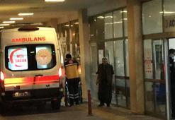 Kurye, sipariş götürdüğü 2 kardeşi bıçakla yaraladı