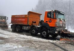 Bolu Dağı'nda kar yağışı