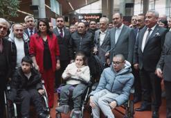 134 engelli öğrenciye akülü sandalye hediye edildi