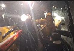 Rahatsızlanan çocuk, ekiplerin kapanan mezra yolunu açmasıyla hastaneye ulaştırıldı