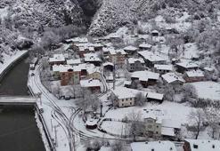 Bartın'da zirvede kar manzarası