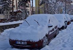 Doğu’da 2 bin 326 yerleşim biriminin yolu kapandı