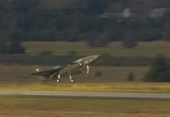 Bayraktar Kızılelma akıllı filo otonomisiyle kol uçuşunu başarıyla tamamladı