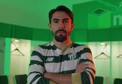 Bursaspor, Rahmetullah Berişbek’i kadrosuna kattı