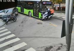 Belediye otobüsü ile motokuryenin çarpıştığı kaza kamerada