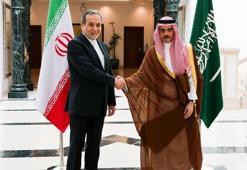 İran ve Suudi Arabistan dışişleri bakanları bölgesel konuları görüştü