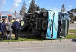 Kahramanmaraş'ta 3 aracın karıştığı kaza; 17 yaralı