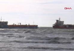 '2 tanker birbirine temas etti, tahlisiye ekibi yönlendirildi'
