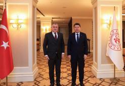Gençlik ve Spor Bakanı Bak ile Adalet Bakanı Tunç bir araya geldi