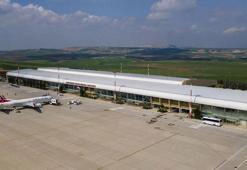 Adıyaman'da kar yağışı nedeniyle bazı uçuşlar iptal edildi