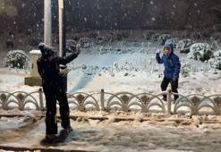 İstanbul'da Çamlıca Tepesi beyaza büründü