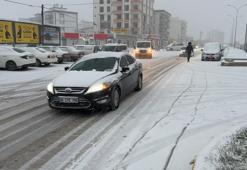 Adıyaman'da kar ulaşımı olumsuz etkiledi