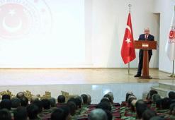 Bakan Güler, Mehmetçiğin yeni yılını kutladı