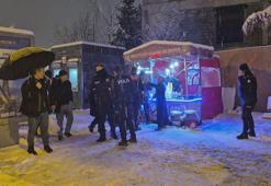 Malatya'da haşlanmış mısır tezgahı önünde bıçaklı kavga; 1 ölü 1 yaralı