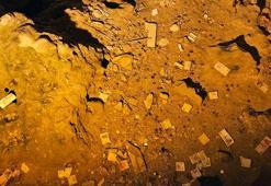 Kuruyan 'Dilek Gölü'ne artık kağıt para atılıyor