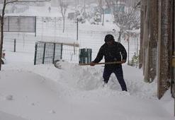 Şırnak’ta 20 köy yolu kardan kapandı, eğitime ara verildi