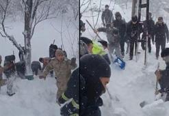 Çatak’ta çığ düşen evde yaralanan kadın öldü; 20 ev tahliye edildi