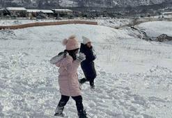 Yalova'nın yüksek kesimlerine kar yağdı