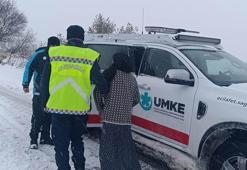 Kara saplanan ambulanstaki 2 diyaliz hastasını UMKE kurtardı