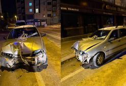 Direğe çarpan otomobliin sürücüsü yaralandı