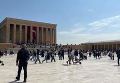 Anıtkabir'i 8 milyon 242 bin 170 kişi ziyaret etti