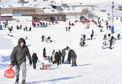 Bitlis’te kayak merkezleri doldu