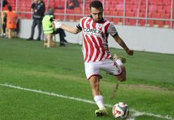 Samsunspor'da antrenmanda sakatlanan Emre Kılınç, 10-12 hafta sahalardan uzak kalacak