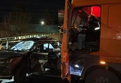 Işık ihlali yapan TIR, otomobile çarptı; 1 ölü, 5 yaralı