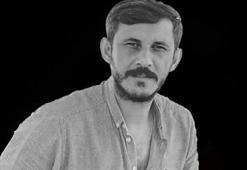 Otobüsü sollamak isterken kullandığı motosikletin devrilmesi sonucu öldü