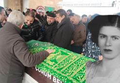 Gazeteci Cüneyt Özdemir'in annesi Çorum'da toprağa verildi