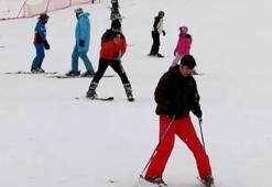 Uludağ'da kayak öğrenmenin saati 4 bin TL