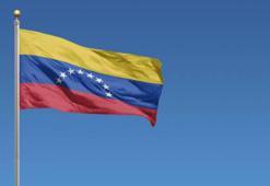 Venezuela'da silah sesleri duyuldu