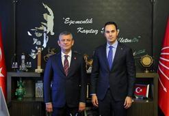 Özgür Özel, DYP Genel Başkanı Küpeli ile görüştü