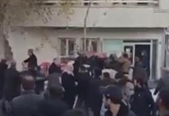 Şanlıurfa’da taşlı-sopalı kavga kamerada