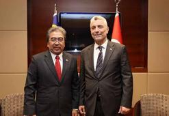 Bakan Bolat, Malezyalı mevkidaşıyla görüştü