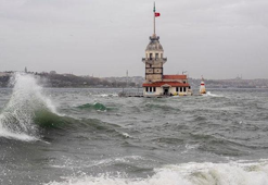 AKOM'dan İstanbul için fırtına uyarısı