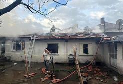 Edirne’de 5 kişilik ailenin yaşadığı tek katlı ev, yangında hasar gördü