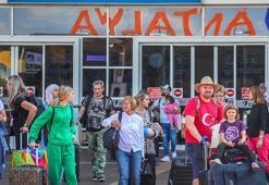 Aralıkta Antalya Havalimanı’nda 1 milyon 75 bin 275 yolcuya hizmet verildi