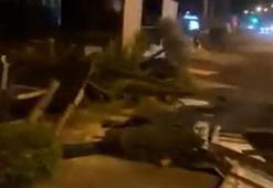 Samsun’da fırtınada çatılar uçtu; motokuryelere kısıtlama getirildi