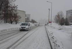 Bitlis'te kar yağışı