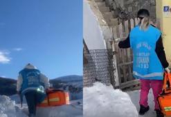 Kar kış demeden evlerdeki hastalara ulaşıyorlar