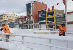 Van'da 405 yerleşim yerinin yolu ulaşıma kapandı